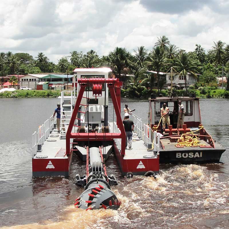 Petite machine de dragage de sable de rivière